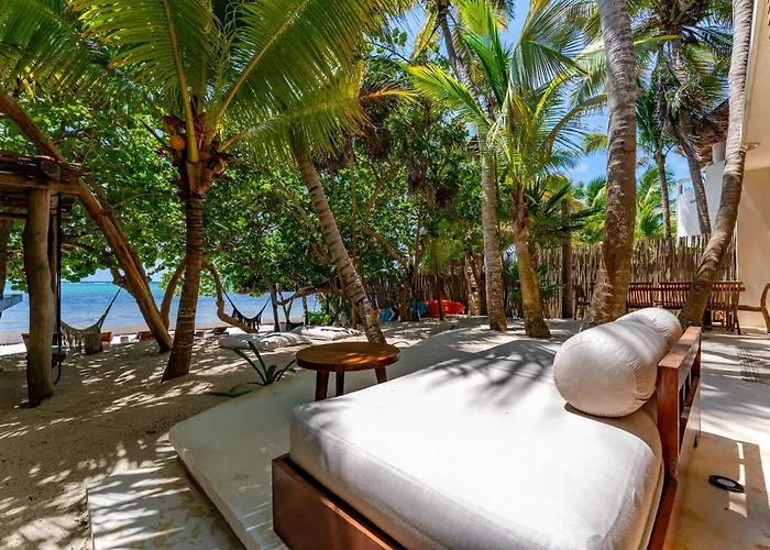 Villa Elements Rituals Beachfront Bahia Soliman